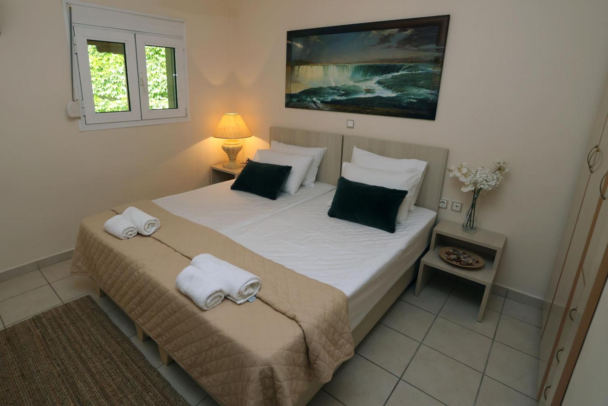 Olympus Beach Aigani Family House Ngoại thất bức ảnh